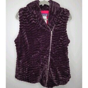 Patagonia Pelage Sherpa Faux Fur Vest Purple/Magenta Size L Women’s EUC